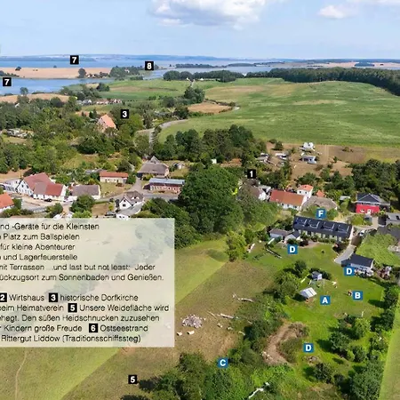 Im Idyllischsten Winkel Ruegens * Neuenkirchen (Landhagen)