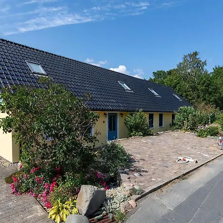 Im Idyllischsten Winkel Ruegens *