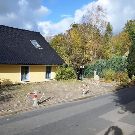 Im Idyllischsten Winkel Ruegens Neuenkirchen